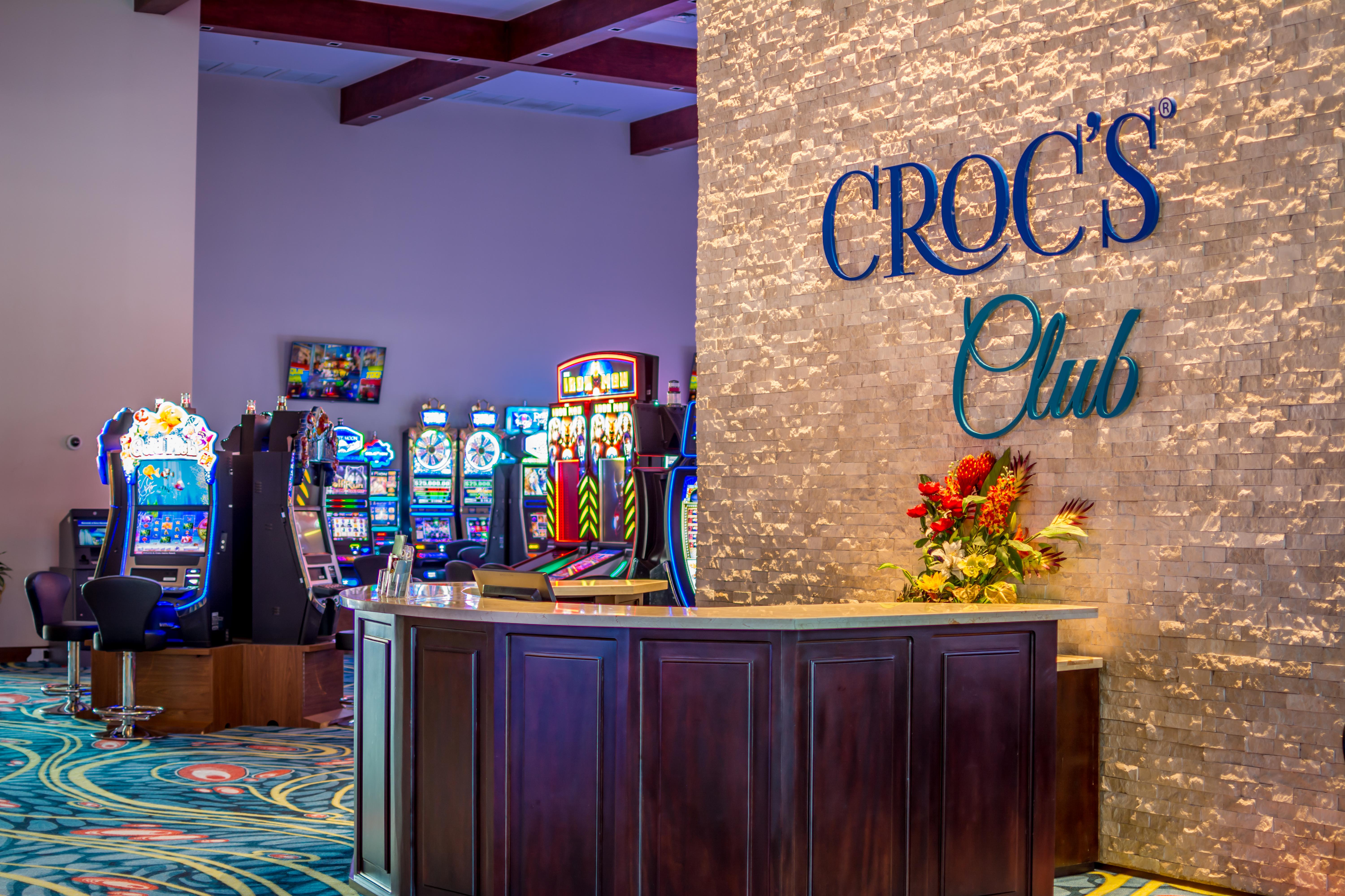 Crocs Resort & Casino ハコ エクステリア 写真